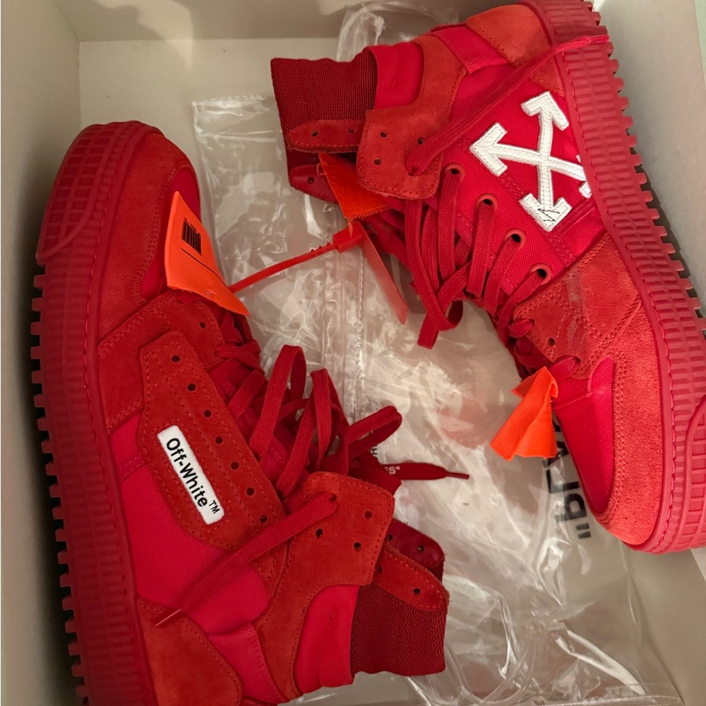 Off-White Sneakers used